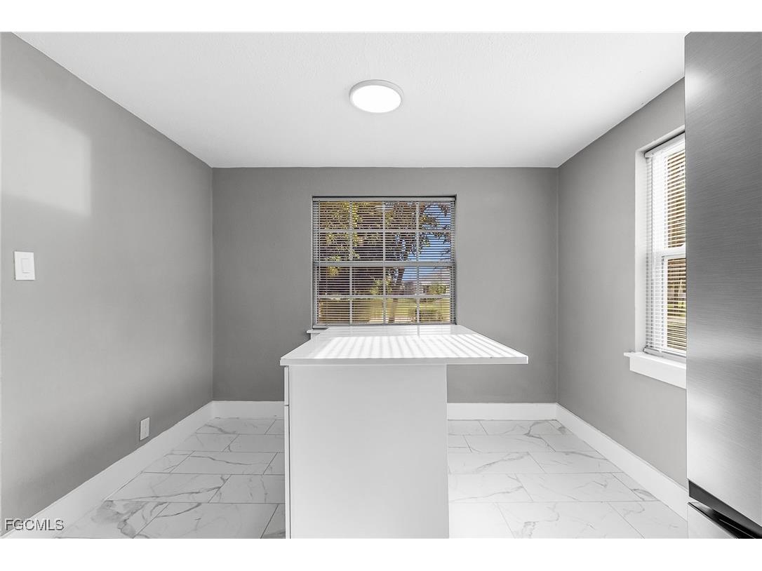 4472 E Riverside Drive Fort Myers FL 33905 2025008508 image24