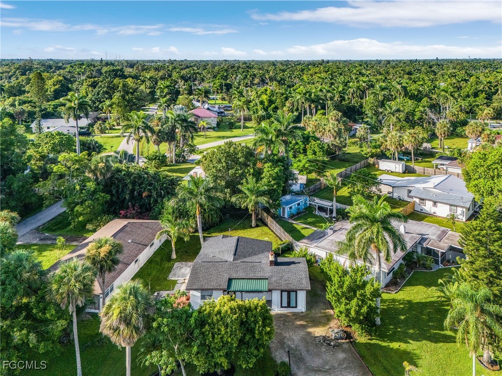 4472 E Riverside Drive Fort Myers FL 33905 2025008508 image9