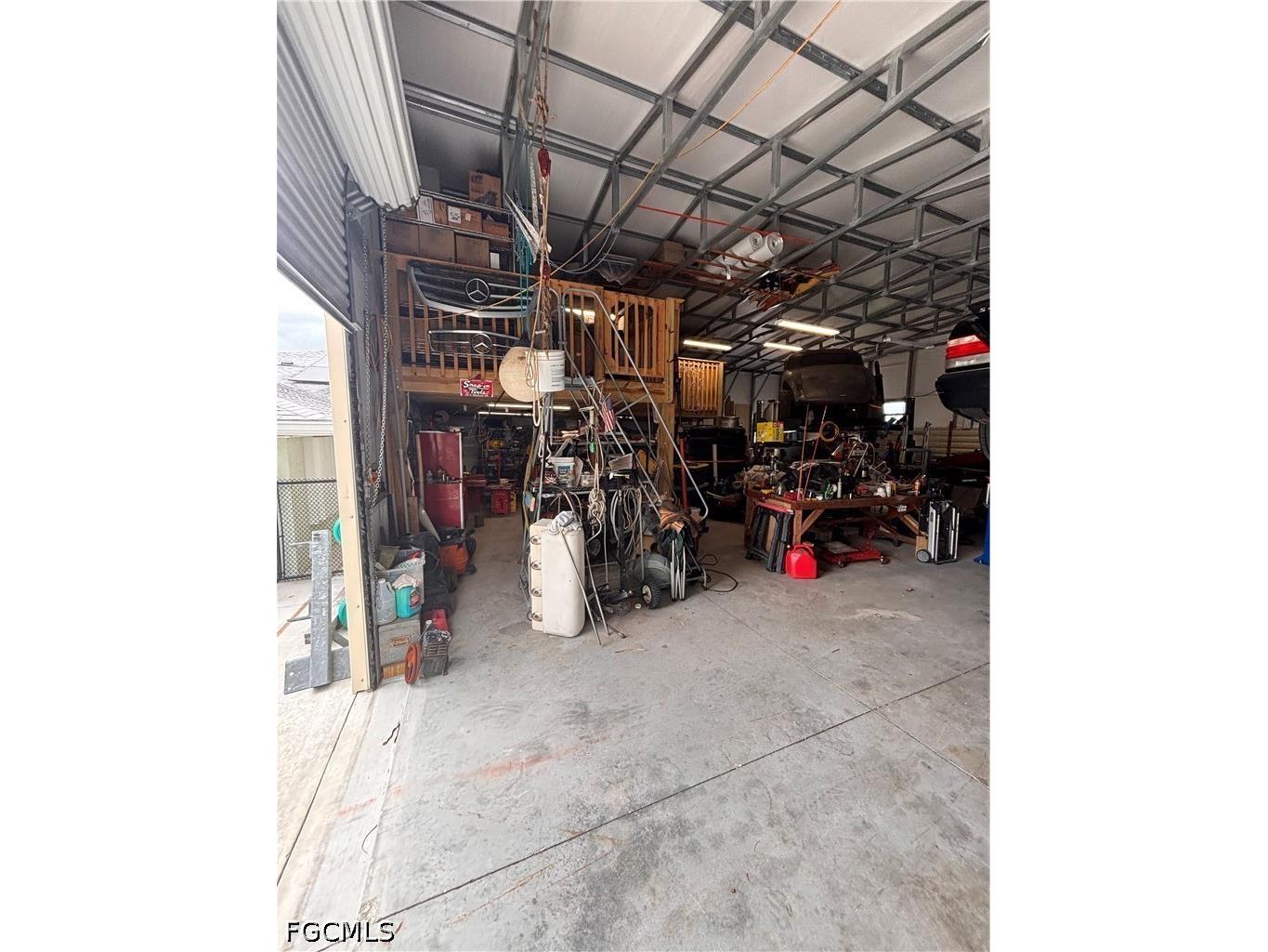 4473 E Riverside Drive Fort Myers FL 33905 2026014703 image18