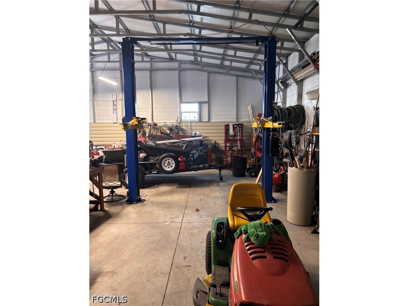 4473 E Riverside Drive Fort Myers FL 33905 2026014703 image19