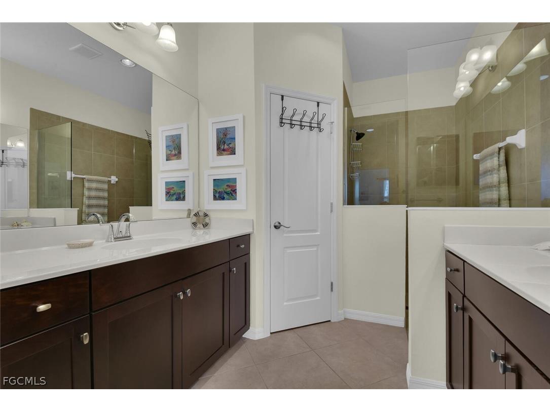 4474 Waterscape Lane Fort Myers FL 33966 2026008481 image21