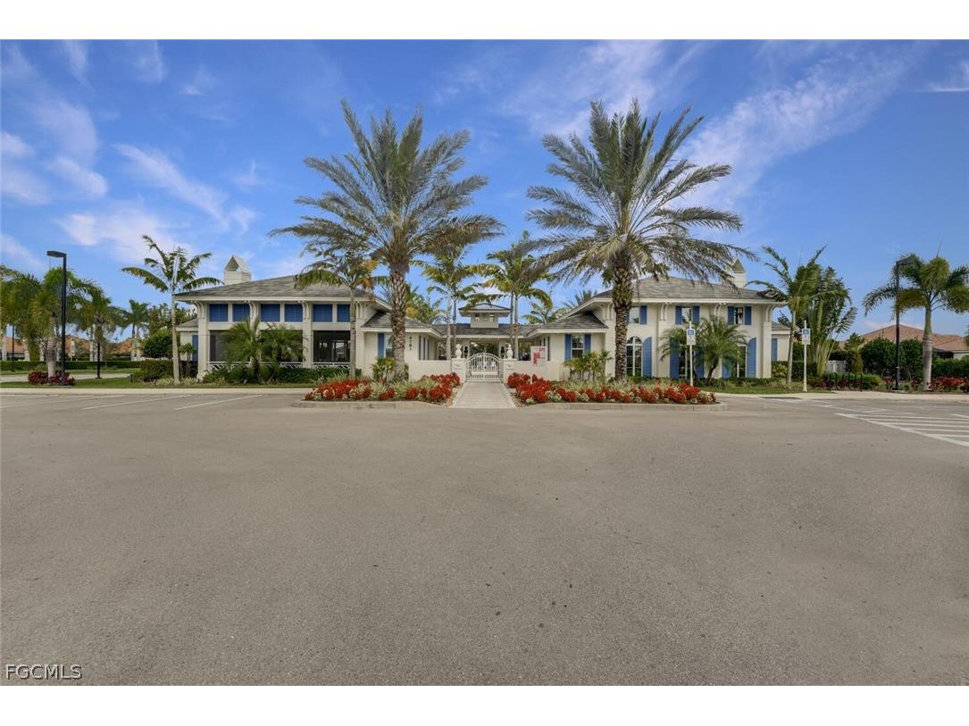 4474 Waterscape Lane Fort Myers FL 33966 2026008481 image34
