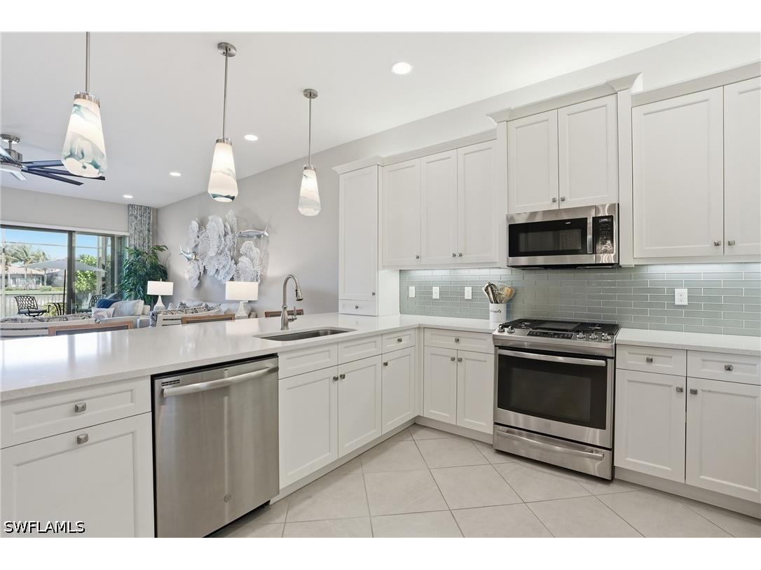 4475 Crimson Avenue Naples FL 34119 226015551 image3