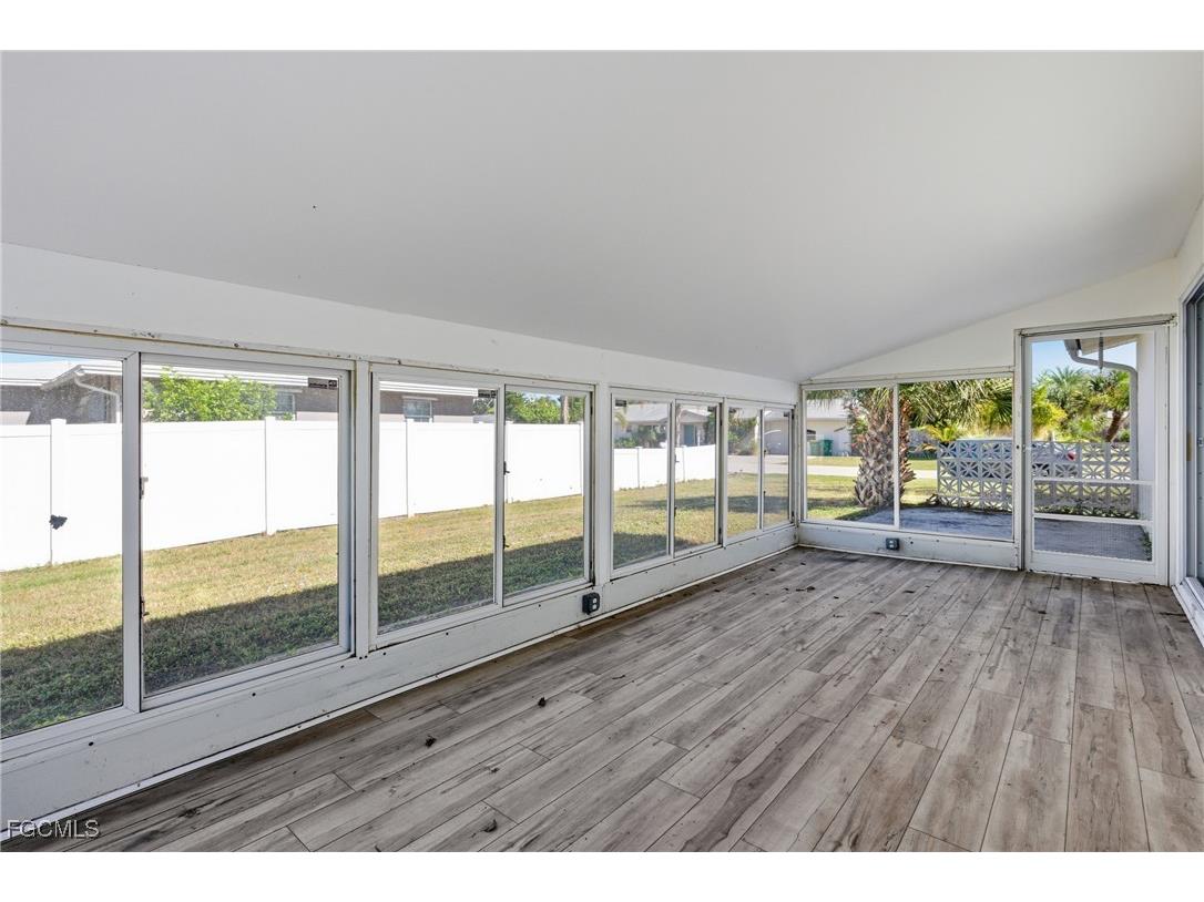 4477 Shady Ln Port Charlotte FL 33980 2025020359 image10