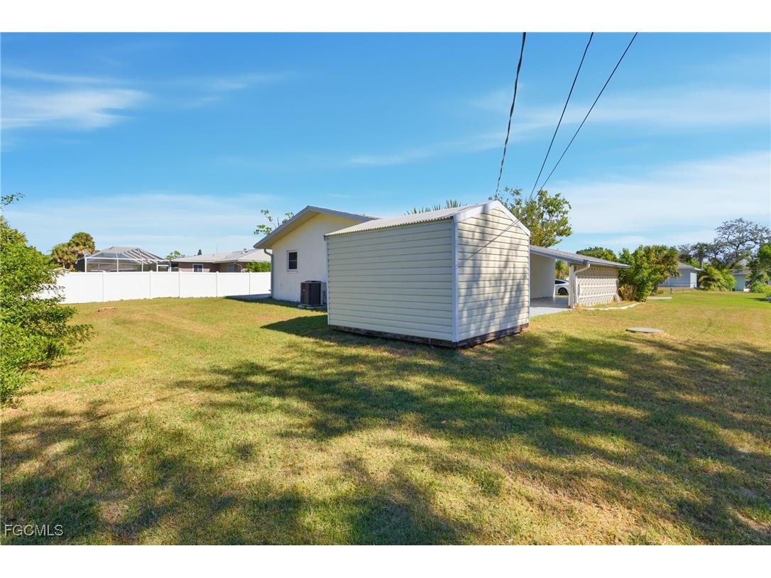 4477 Shady Ln Port Charlotte FL 33980 2025020359 image22