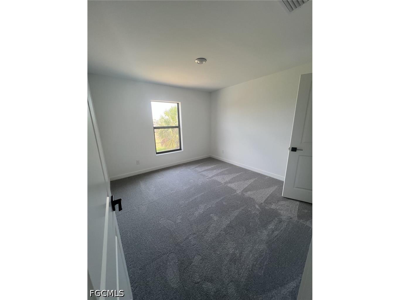 448 Burrstone Drive Lehigh Acres FL 33974 2026023092 image4