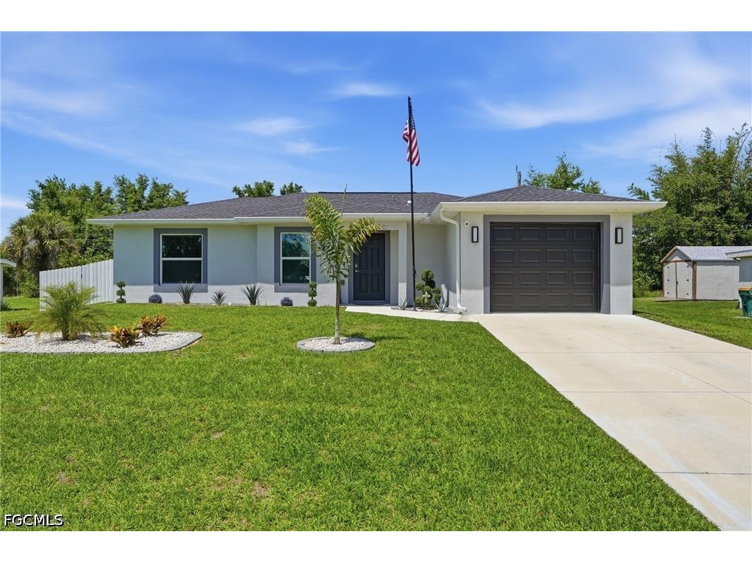 448 Glengary Circle Punta Gorda FL 33982 2026018529 image2