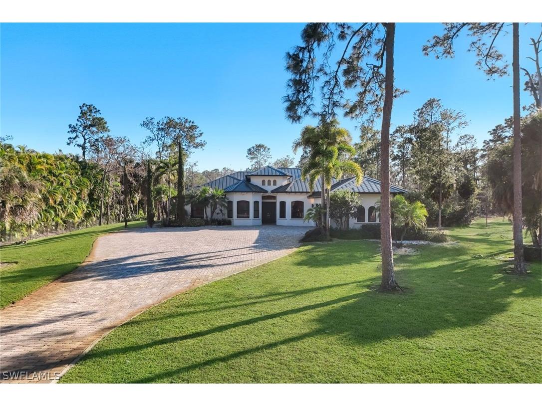 4480 1st Avenue NW Naples FL 34119 226000351 image1
