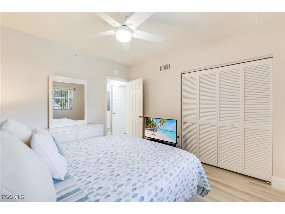 4481 Bay Beach Lane #214 Fort Myers Beach FL 33931 2025012371 image10