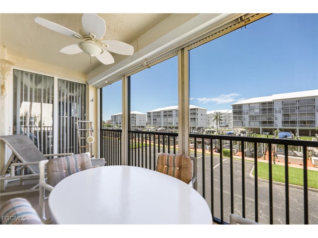 4481 Bay Beach Lane #214 Fort Myers Beach FL 33931 2025012371 image16