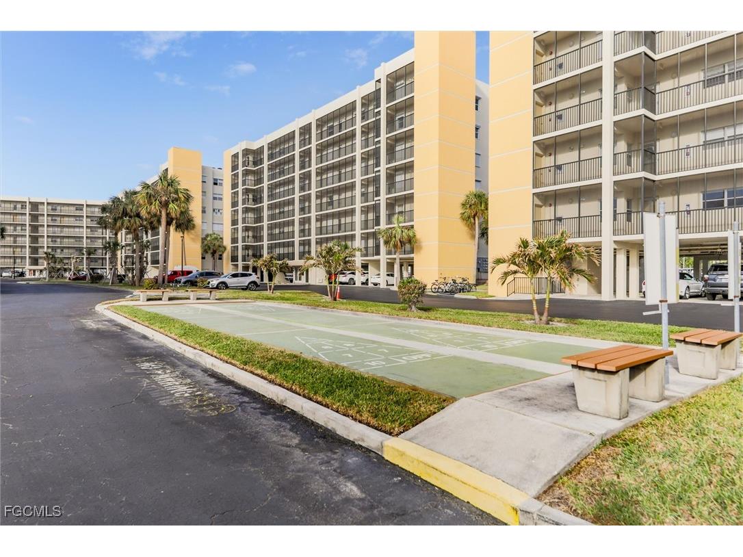 4481 Bay Beach Lane #214 Fort Myers Beach FL 33931 2025012371 image17