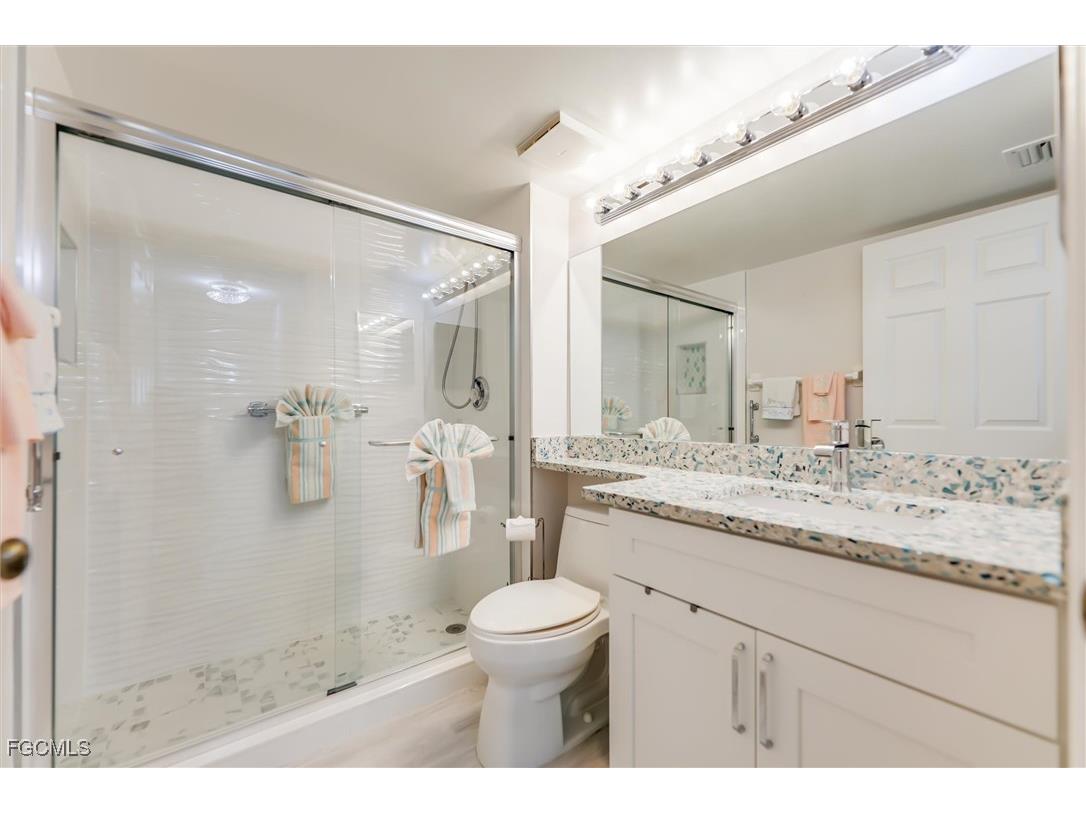 4481 Bay Beach Lane #214 Fort Myers Beach FL 33931 2025012371 image8