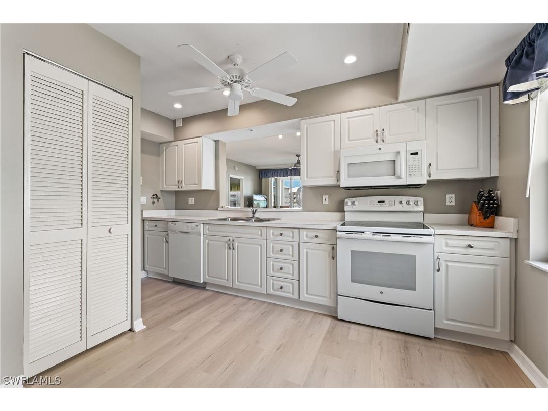 4481 Bay Beach Lane #224 Fort Myers Beach FL 33931 226010297 image13