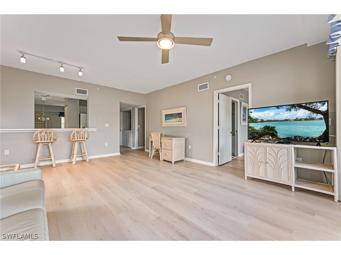 4481 Bay Beach Lane #224 Fort Myers Beach FL 33931 226010297 image8