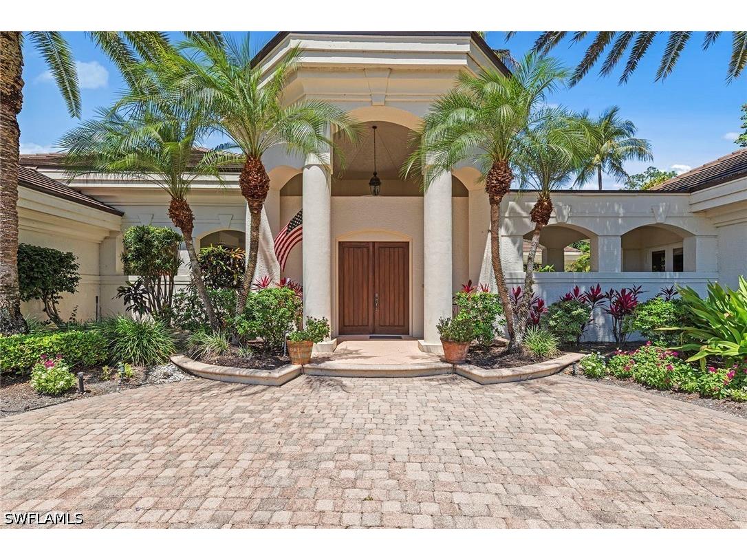 4484 Brynwood Drive Naples FL 34119 226018744 image2