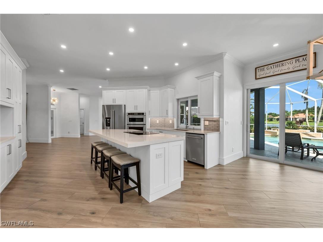 4484 Snowy Egret Drive Naples FL 34119 223052811 image1