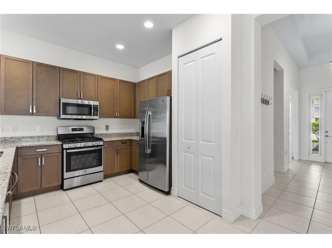 4486 Crimson Avenue Naples FL 34119 226005163 image6