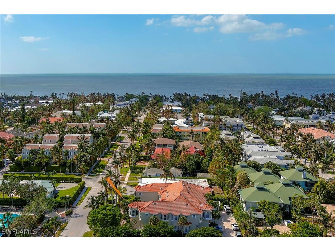 449 8th Avenue S #105 Naples FL 34102 222068315 image1