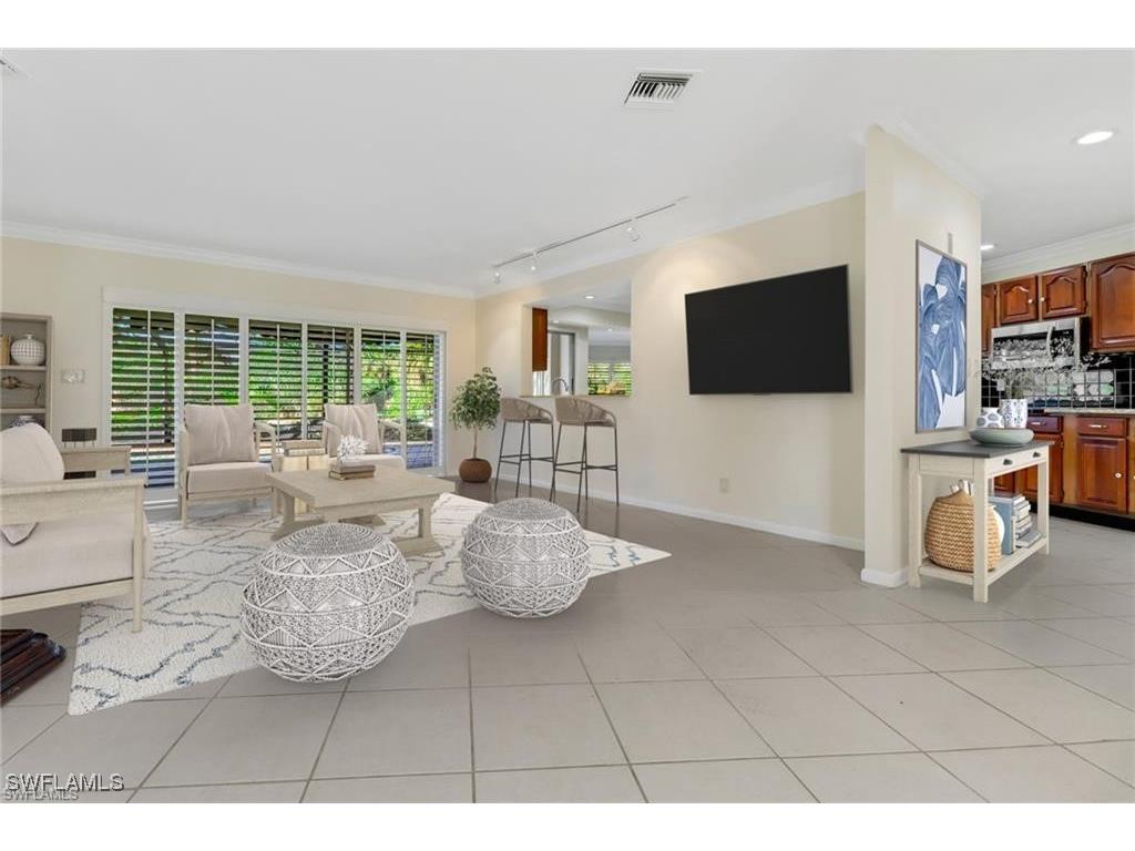 449 Cypress Way E Naples FL 34110 225032664 image1