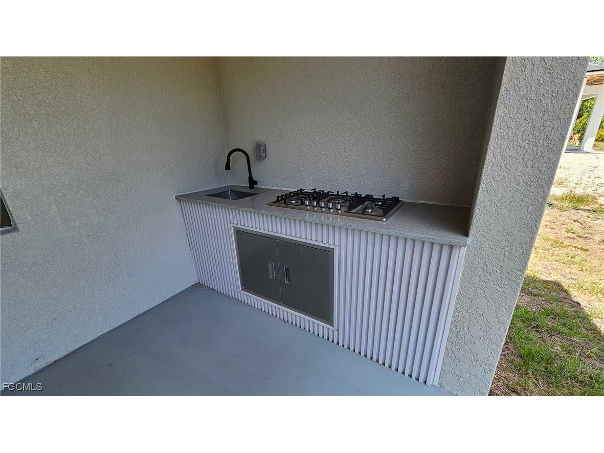 449 Redwing Street Lehigh Acres FL 33974 2025020196 image10