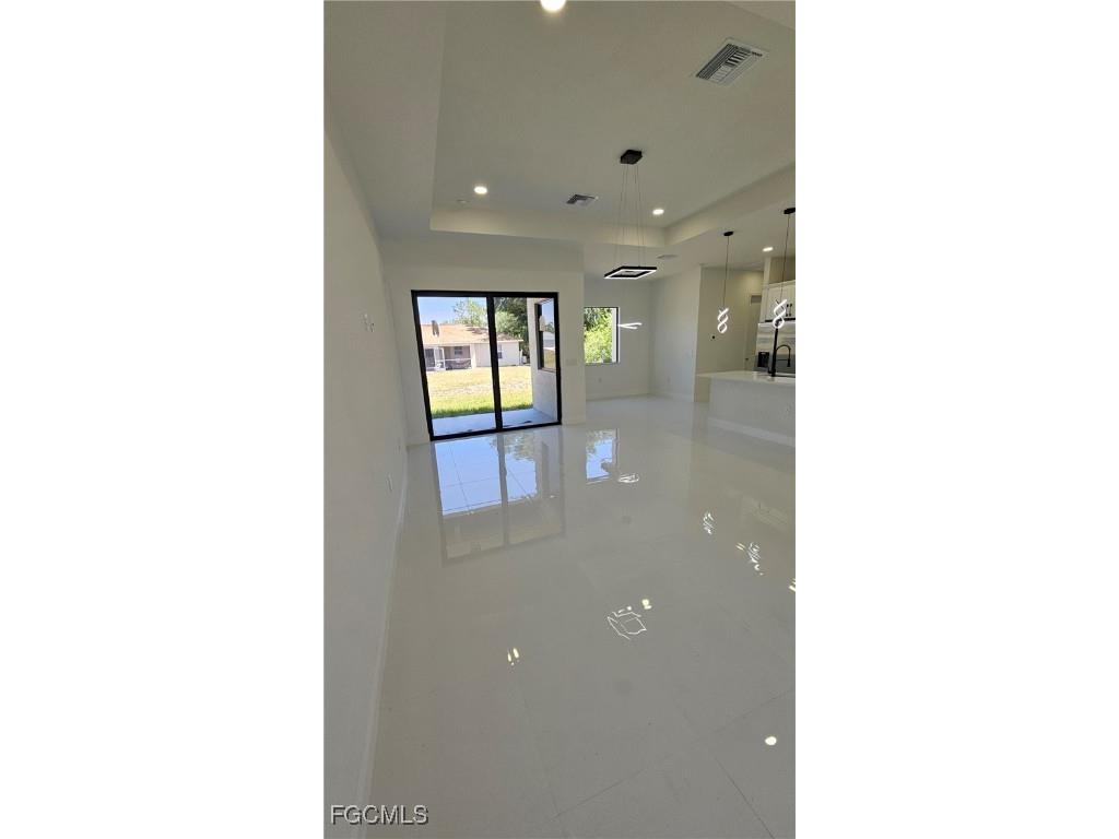 449 Redwing Street Lehigh Acres FL 33974 2025020196 image9