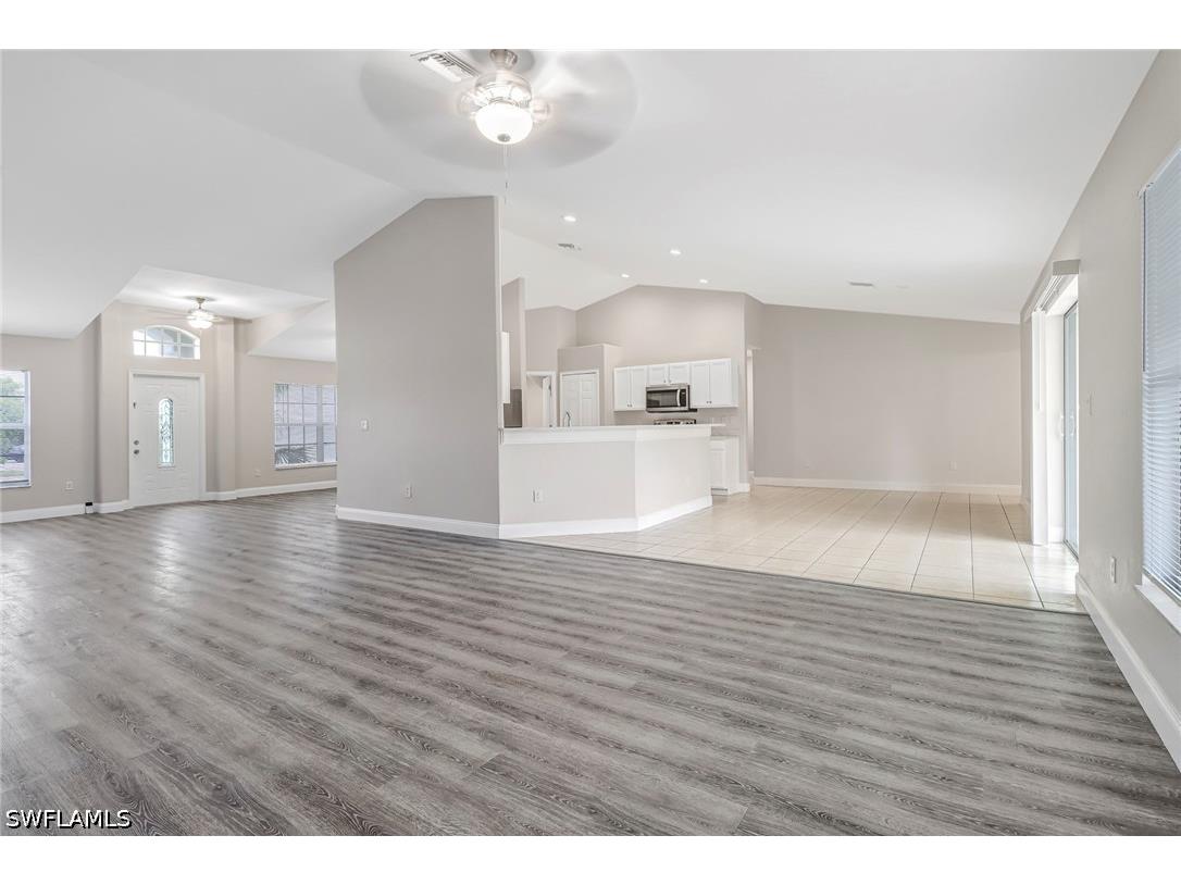 4490 10th Street NE Naples FL 34120 226022159 image10