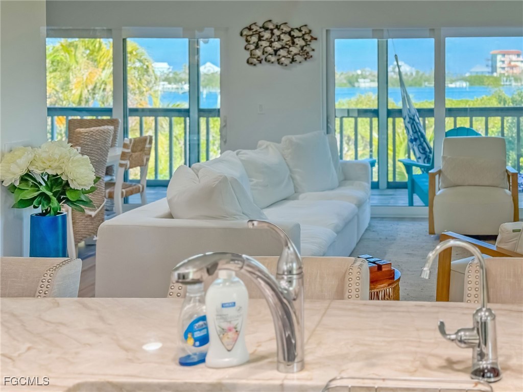 4490 Harbor Bend Drive Upper Captiva FL 33924 2026000708 image7