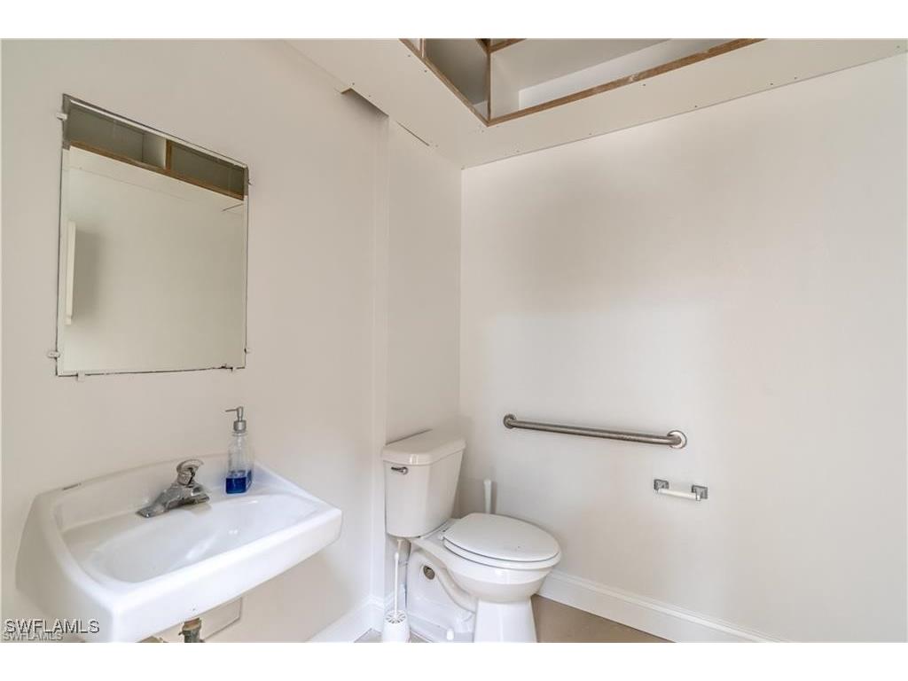 4491 Mercantile Avenue Naples FL 34104 225082240 image44