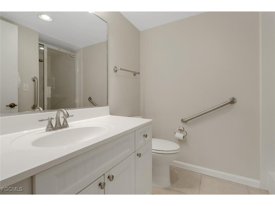 4491 Windjammer Lane #1A Fort Myers FL 33919 2025007693 image11