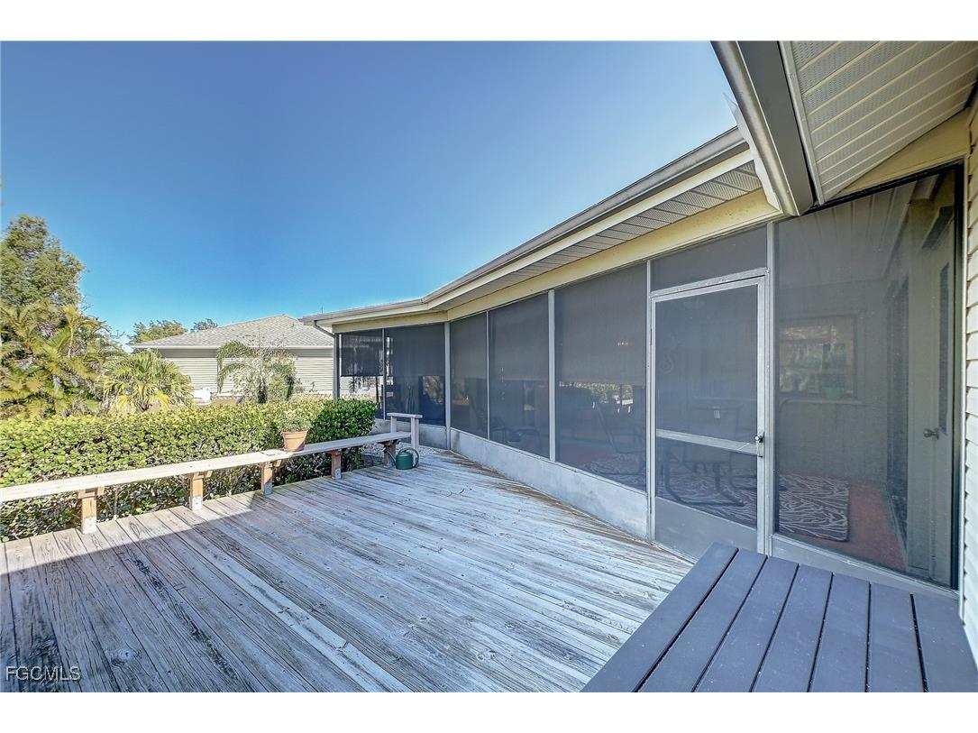 4492 Pine Hill Court Saint James City FL 33956 2026002999 image32