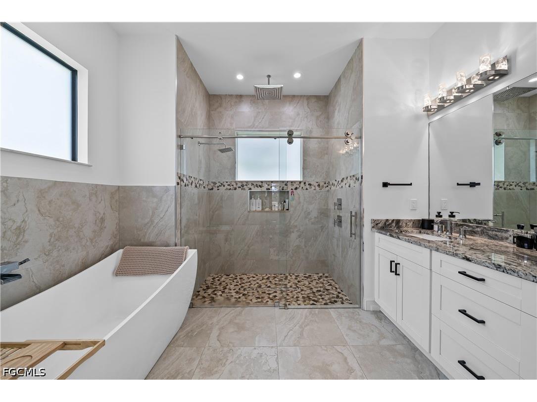 4498 8th Street NE Naples FL 34120 2026016080 image20