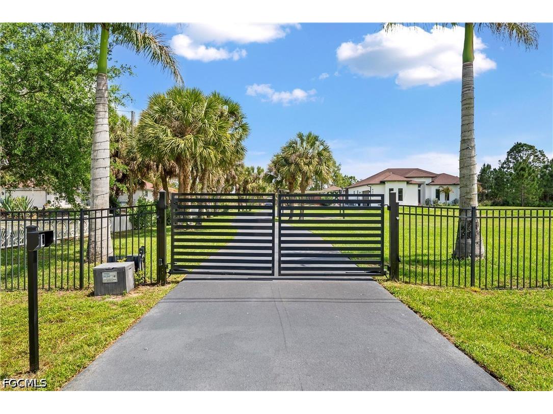 4498 8th Street NE Naples FL 34120 2026016080 image48
