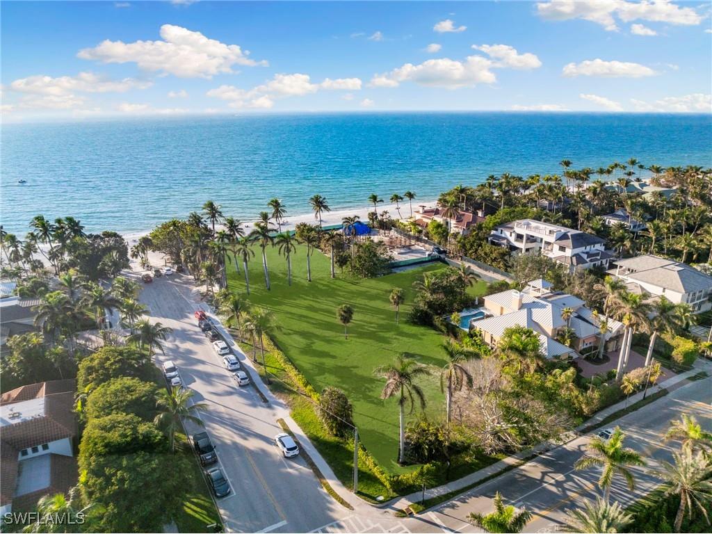 45 5th Avenue S Naples FL 34102 225074613 image2