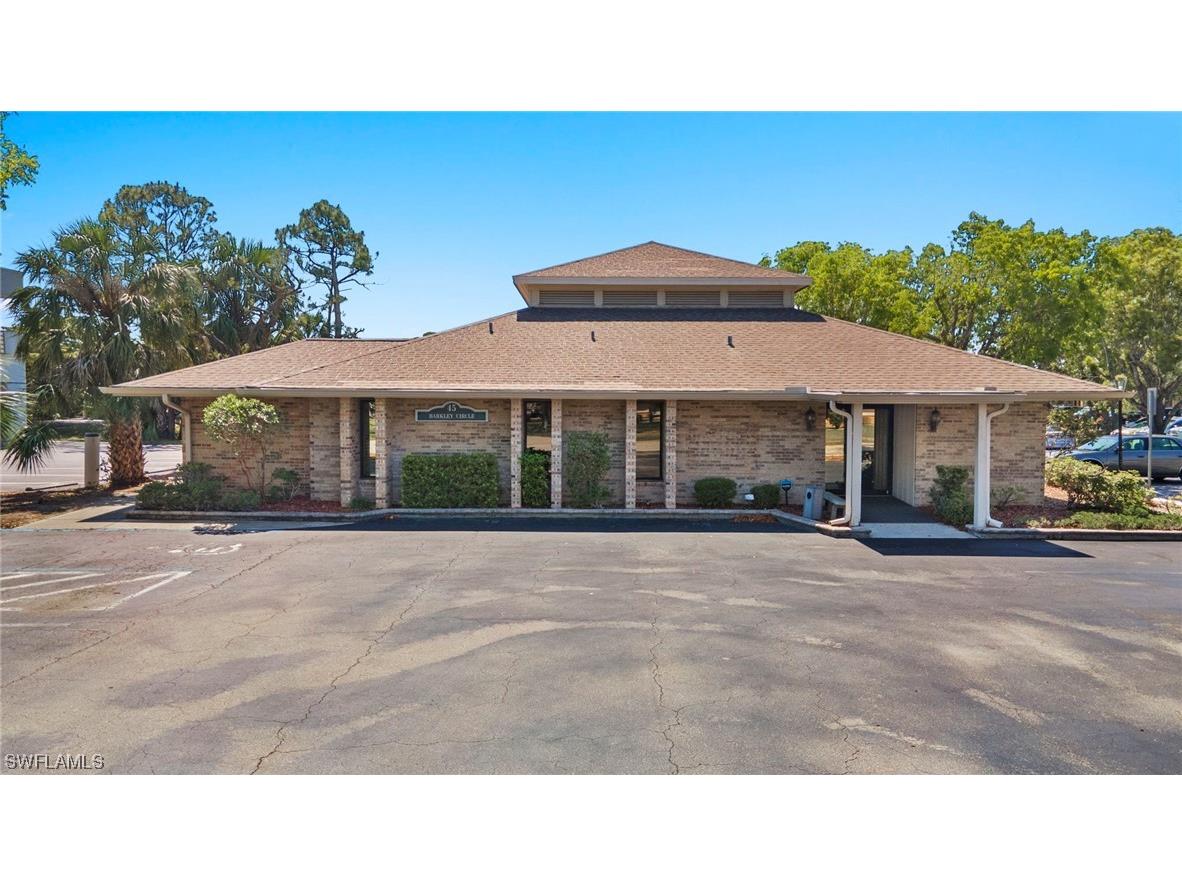 45 Barkley Circle #45 Fort Myers FL 33907 223095653 image1