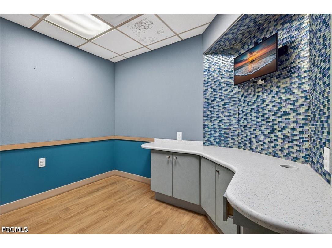 45 Barkley Circle Fort Myers FL 33907 2026026175 image25