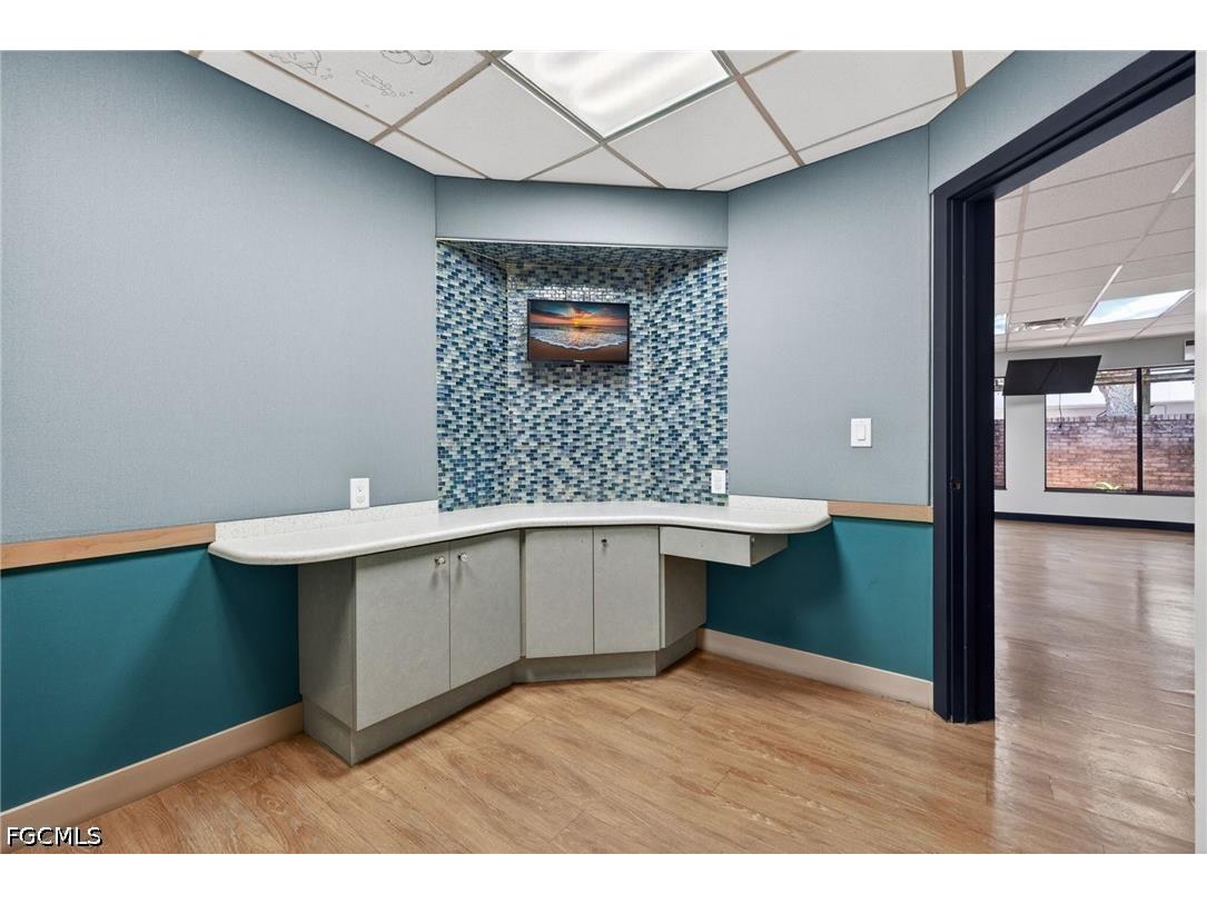 45 Barkley Circle Fort Myers FL 33907 2026026175 image26
