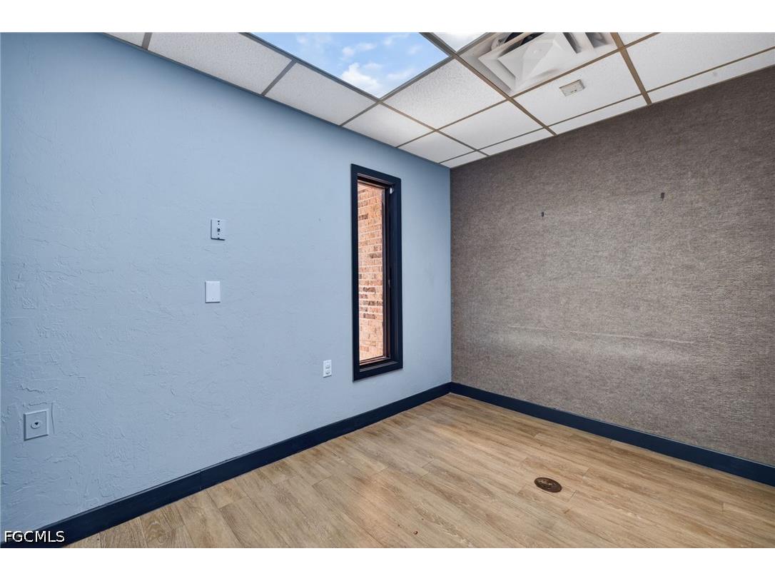 45 Barkley Circle Fort Myers FL 33907 2026026175 image28