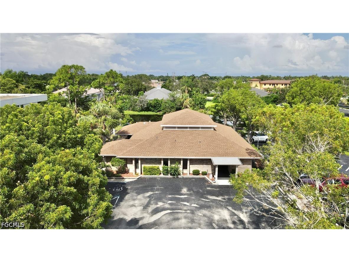 45 Barkley Circle Fort Myers FL 33907 2026026175 image38