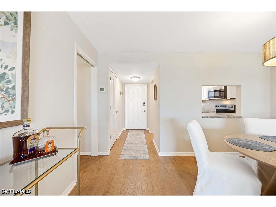 45 High Point Circle S #303 Naples FL 34103 226022533 image2
