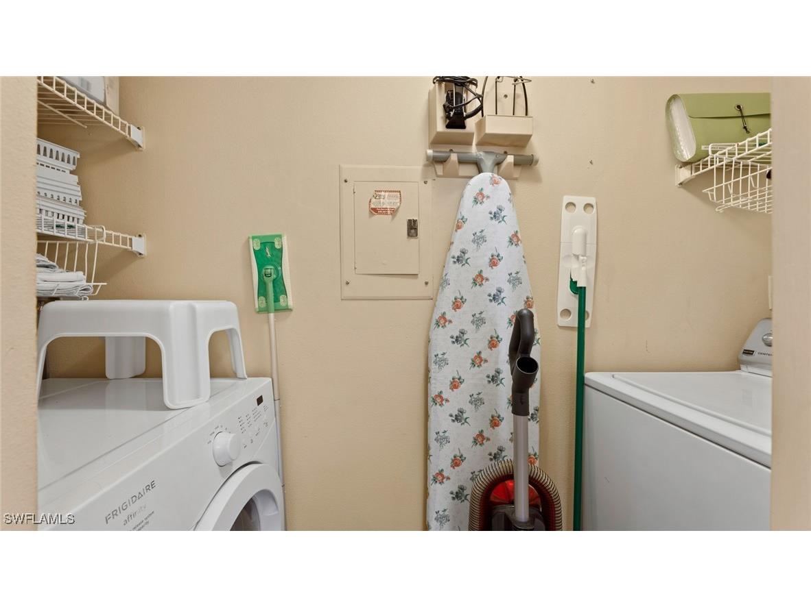 45 High Point Circle S #304 Naples FL 34103 225016460 image18