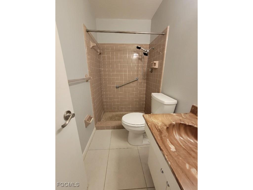 45 Tangelo Court Lehigh Acres FL 33936 2025024977 image11