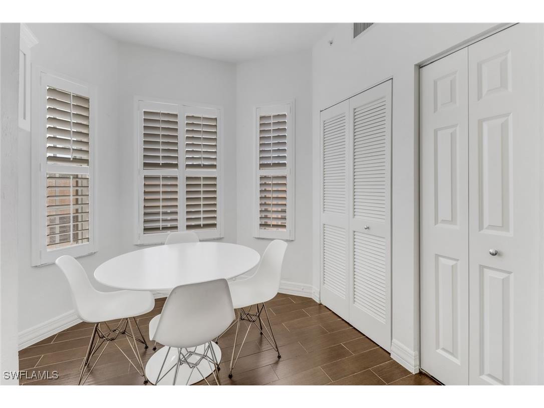 450 Bayfront Place #4201 Naples FL 34102 225070437 image5