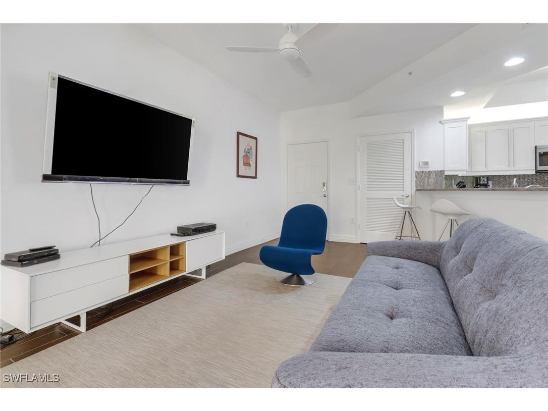 450 Bayfront Place #4201 Naples FL 34102 225070437 image8