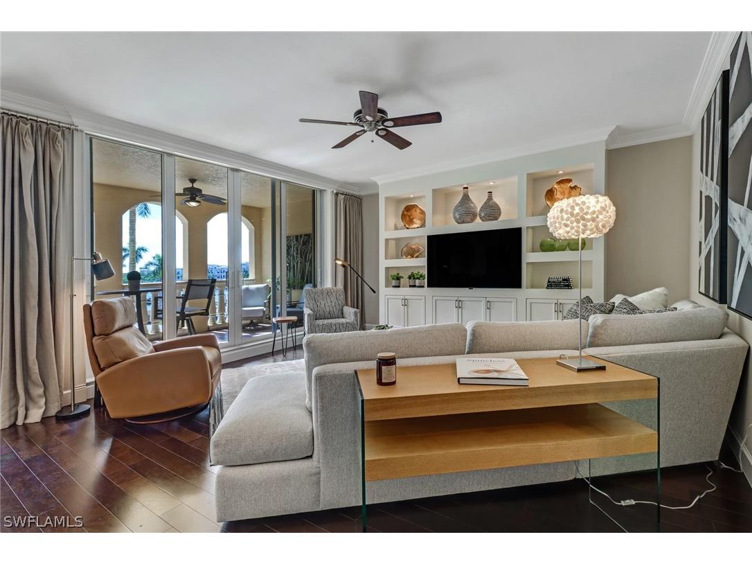 450 Bayfront Place #4205 Naples FL 34102 222064190 image1