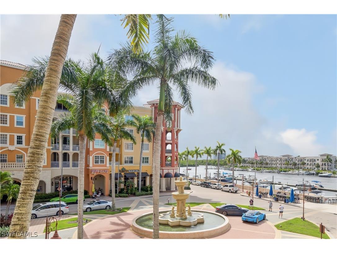 450 Bayfront Place #4205 Naples FL 34102 224058000 image1