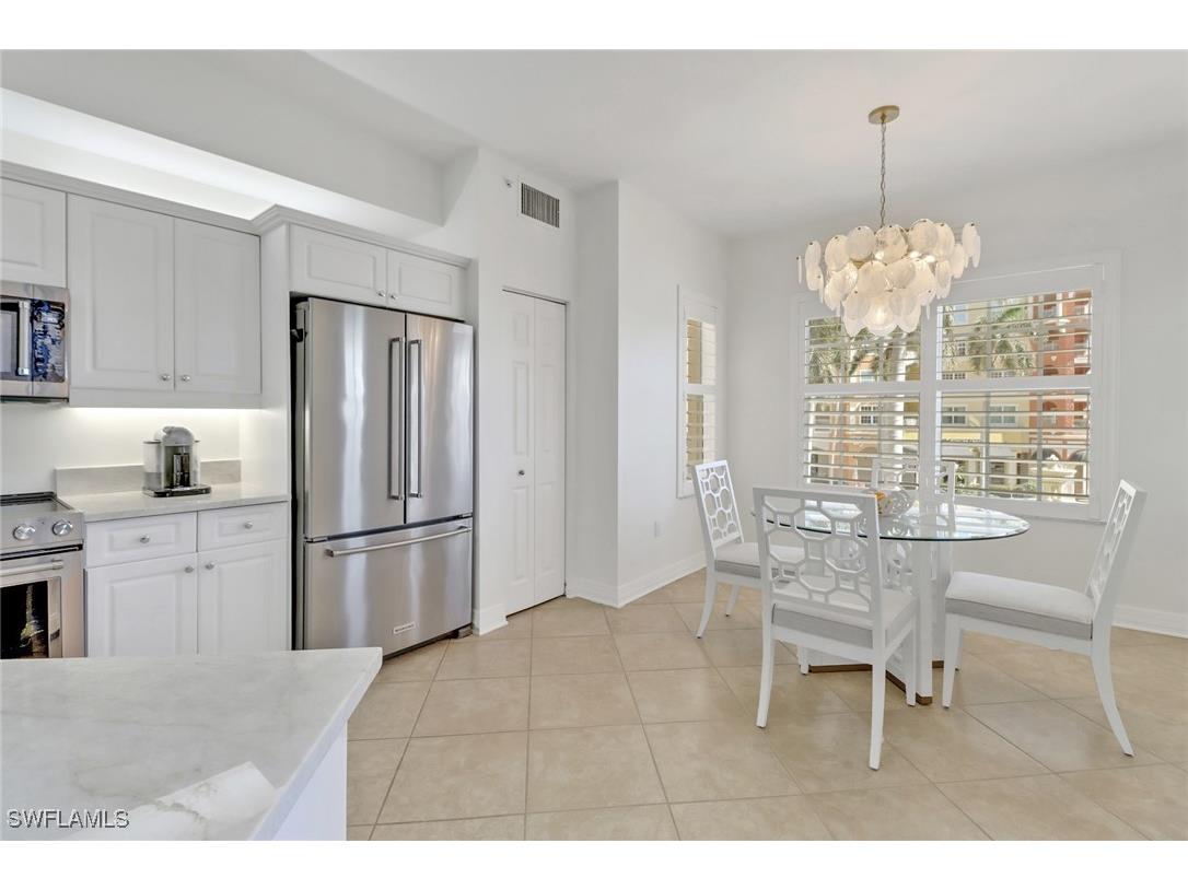 450 Bayfront Place #4206 Naples FL 34102 225072219 image10