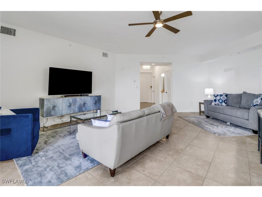 450 Bayfront Place #4206 Naples FL 34102 225072219 image4