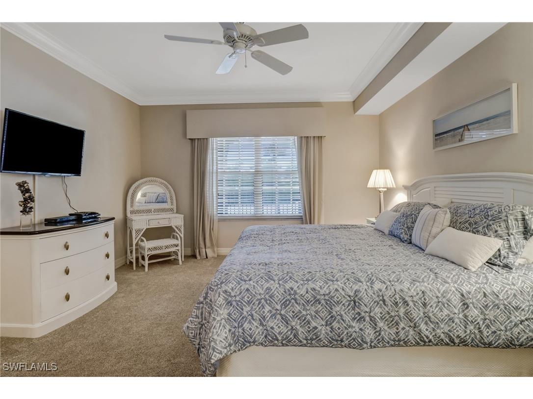 450 Bayfront Place #4304 Naples FL 34102 225081176 image16