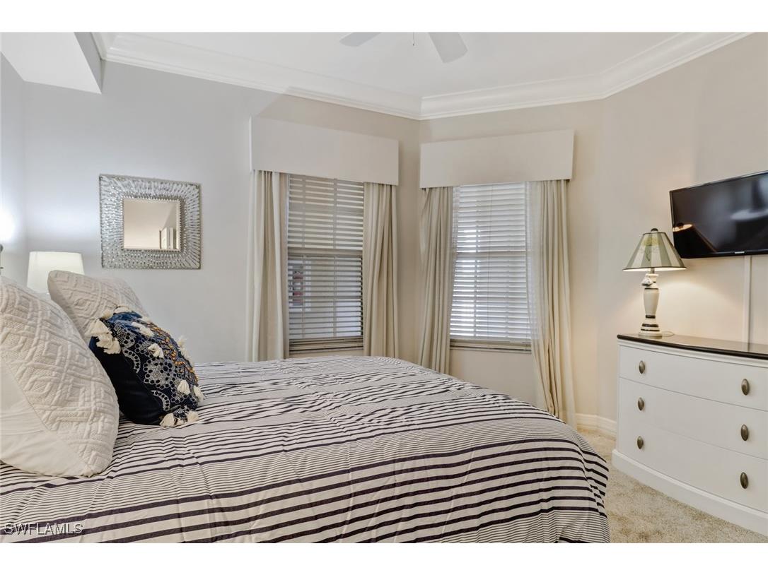 450 Bayfront Place #4304 Naples FL 34102 225081176 image21