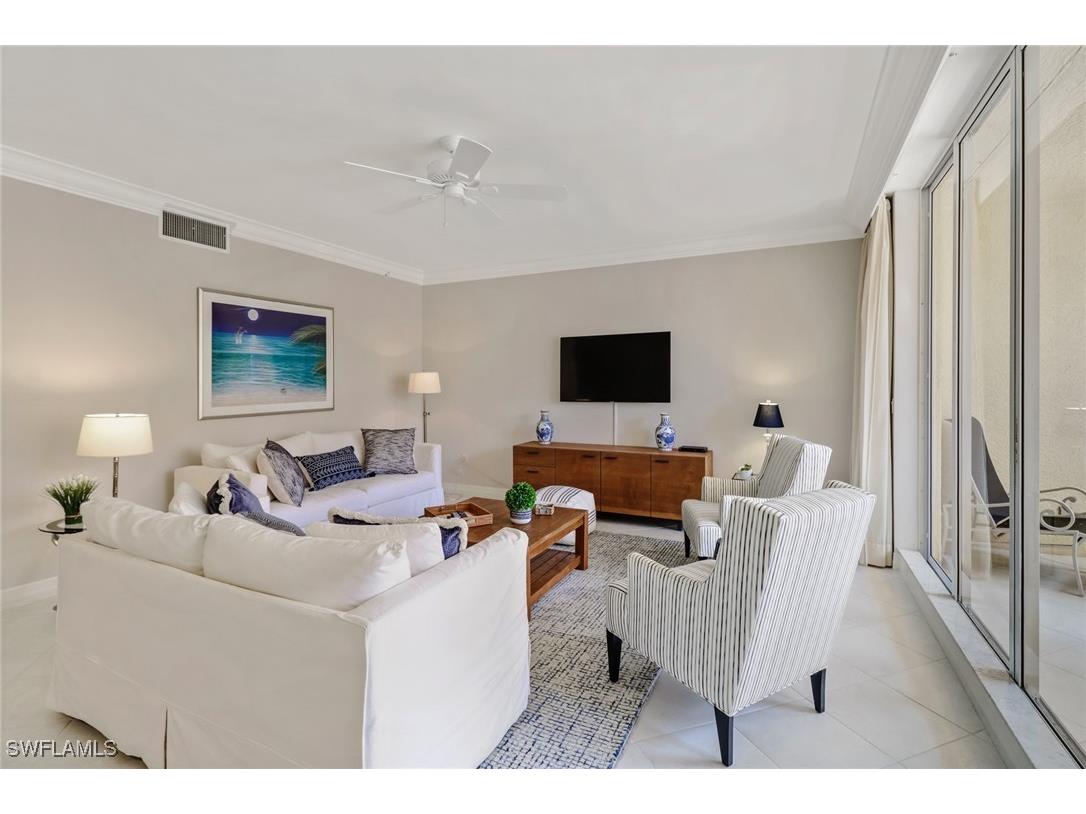 450 Bayfront Place #4304 Naples FL 34102 225081176 image6